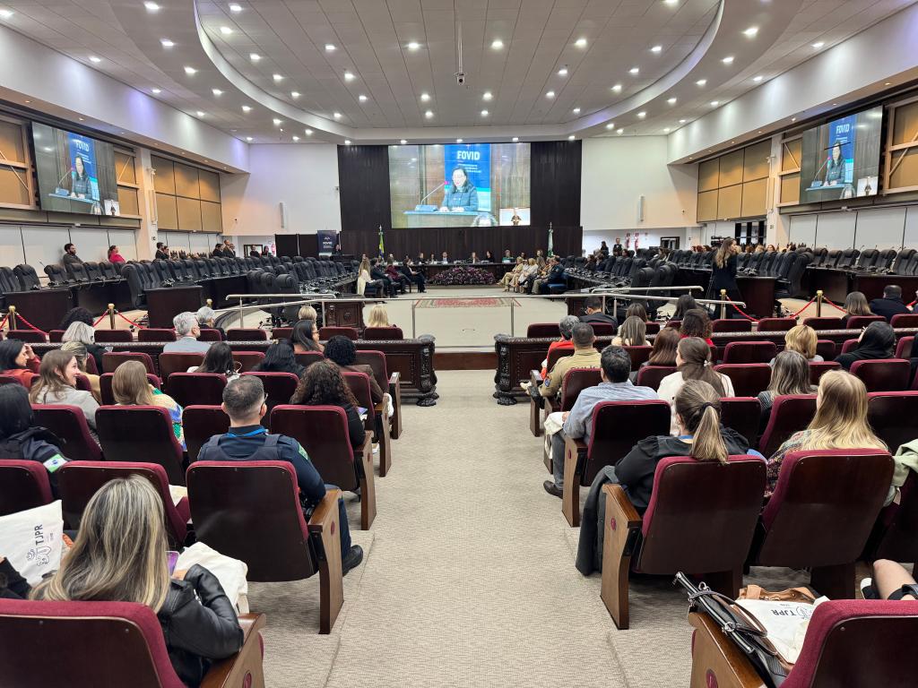 IV Fórum Paranaense de Violência Doméstica e Familiar contra a Mulher tem início no TJPR